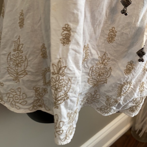 GUESS size Large halter - Picture 3 of 6